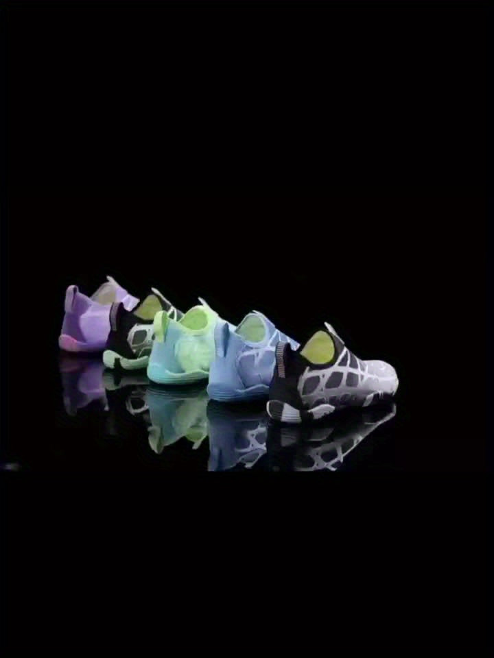 B21 - Trendy Water Shoes