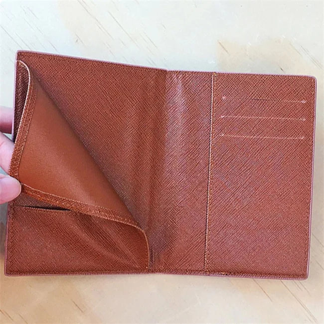 A29 - Stitch Passport Cover