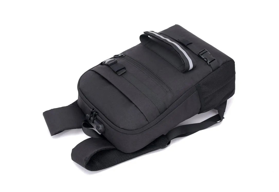 A06 - Skateboard Backpack Anti-theft Password Lock USB Charging Shoulder Bag
