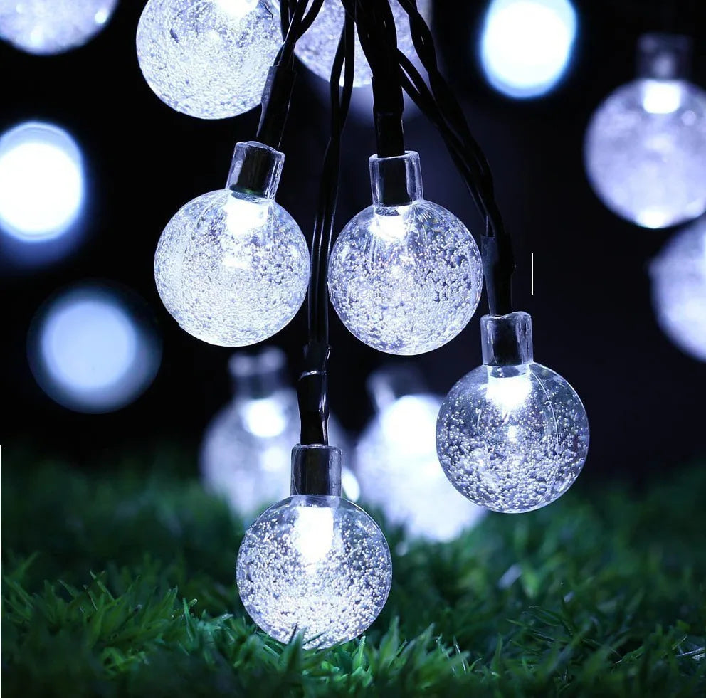 OUTDB - Luci a sfera solari con bolle