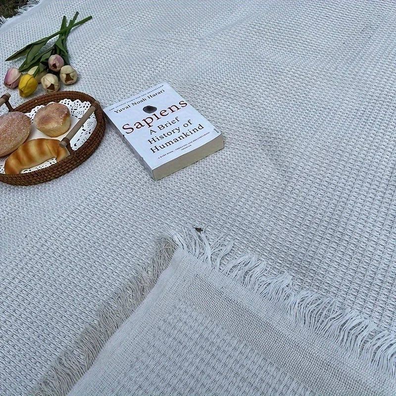 M08 - Camping Blanket, Picnic Mat, Durable, Lightweight, Waterproof