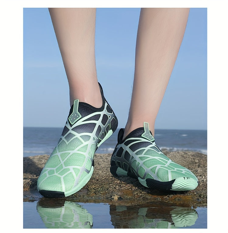 B21 - Trendy Water Shoes