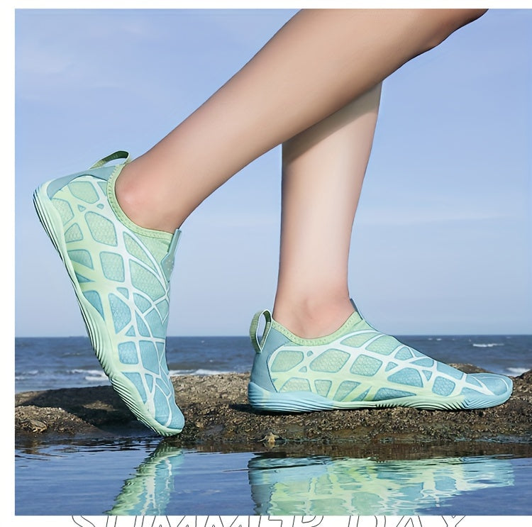 B21 - Trendy Water Shoes