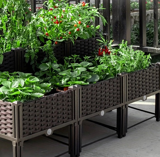 🌿 OUTDOOR BALCONE