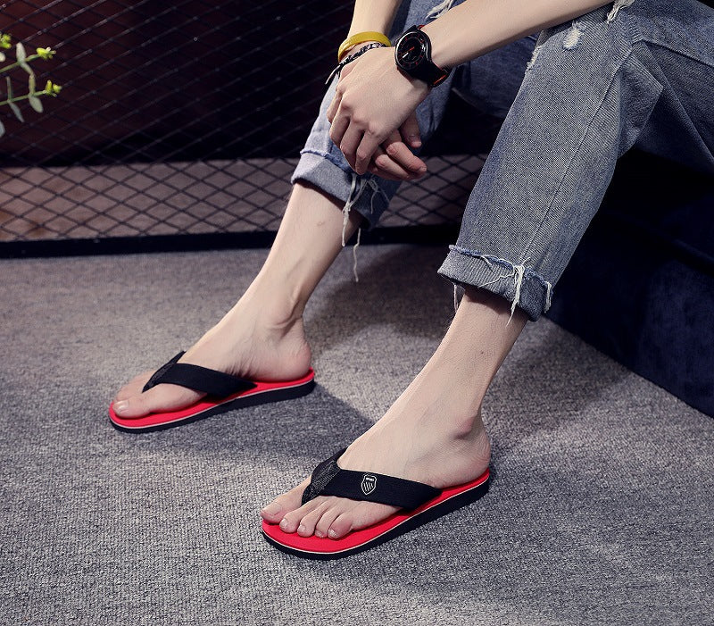 INFRA10 - Infradito alla moda da uomo