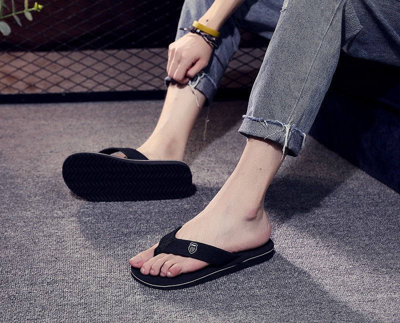 INFRA10 - Infradito alla moda da uomo