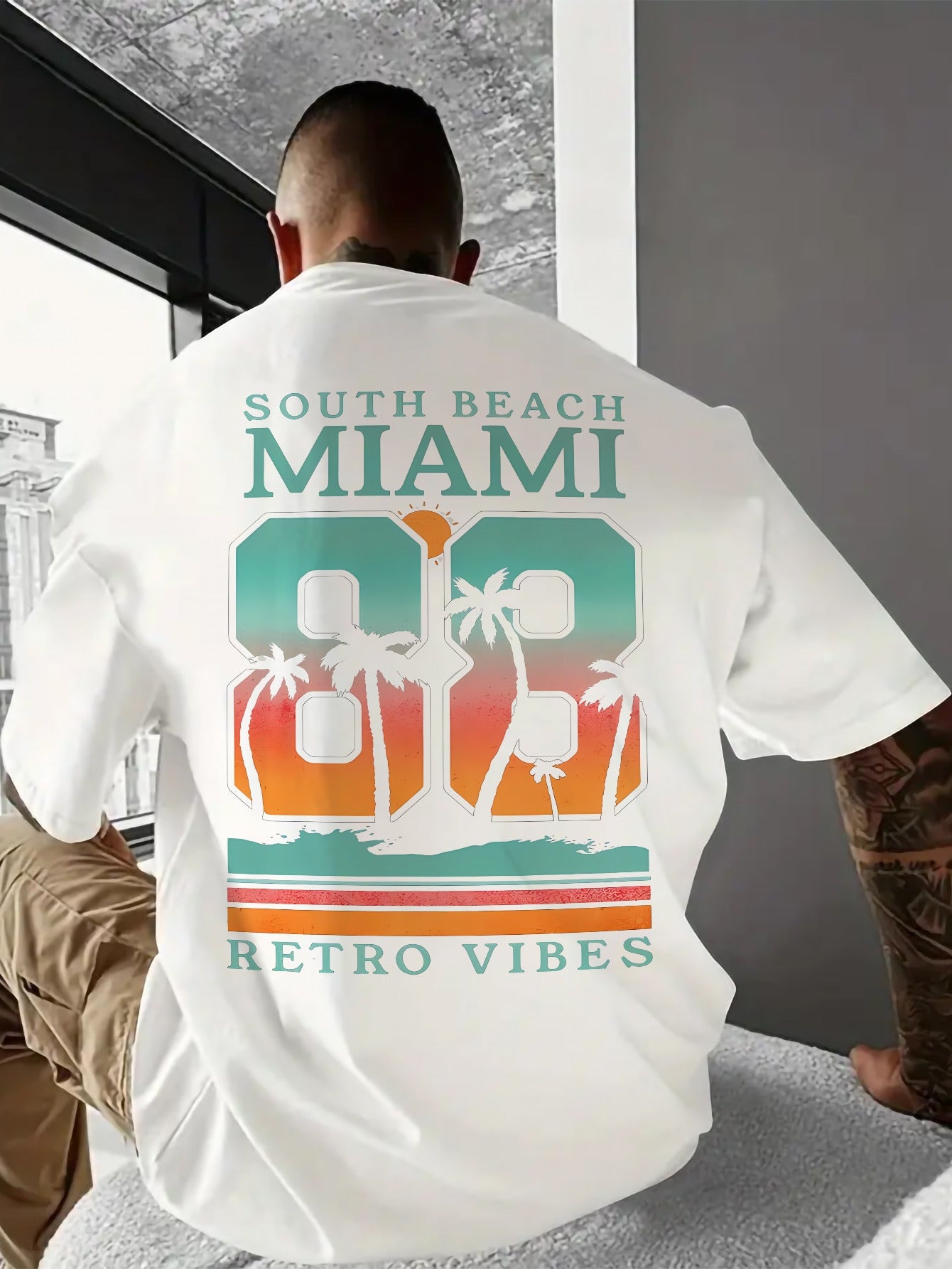 TSHIRT04 - Maglietta in cotone stampato MIAMI