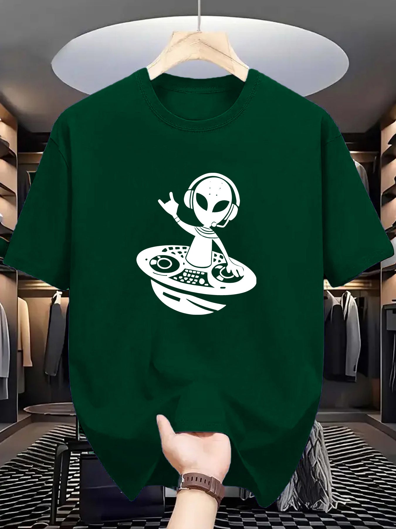 TSHIRT17 - T-shirt con stampa aliena