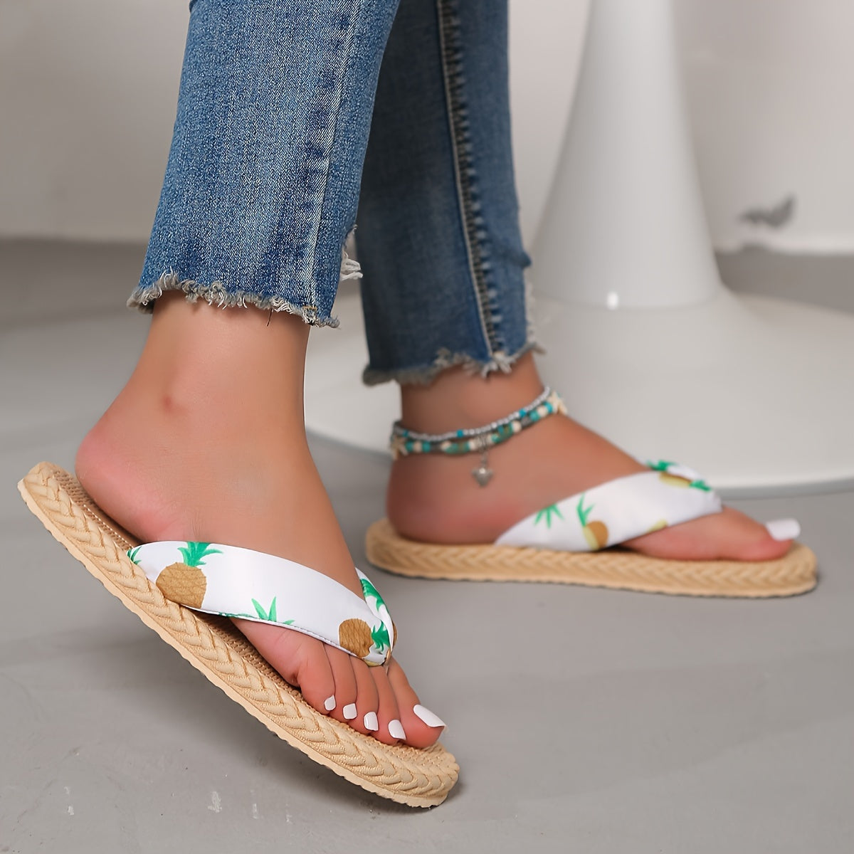 INFRA11 - Infradito da donna con motivo floreale