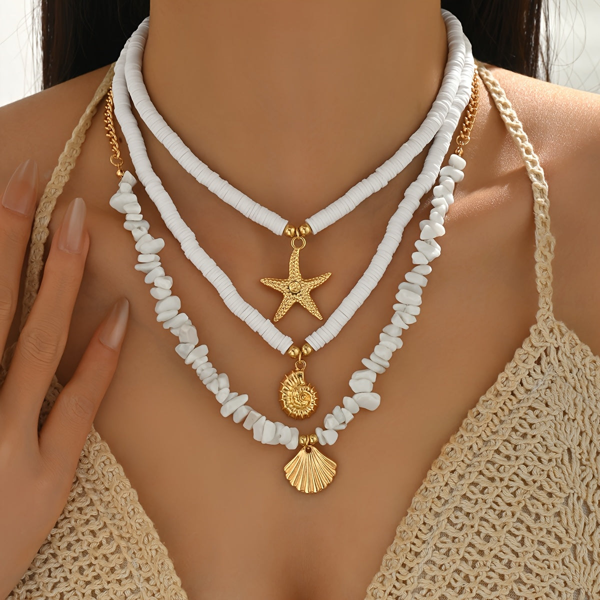 BRAC13 - 3 collane circolari in ceramica bianca con ciondolo