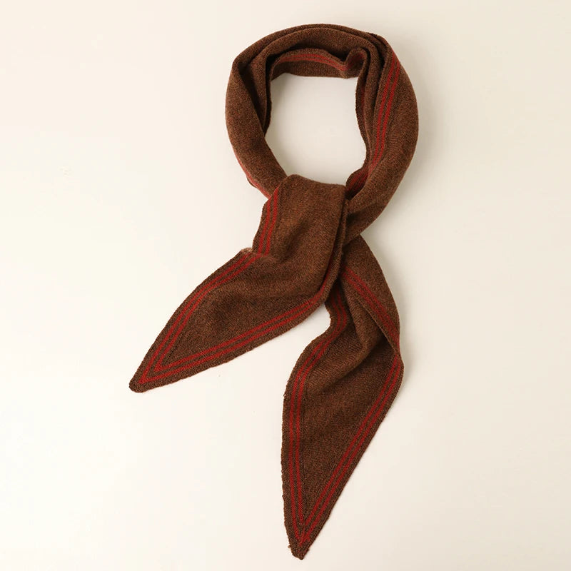 BAND05  - Sciarpa triangolare in maglia di cashmere puro al 100%