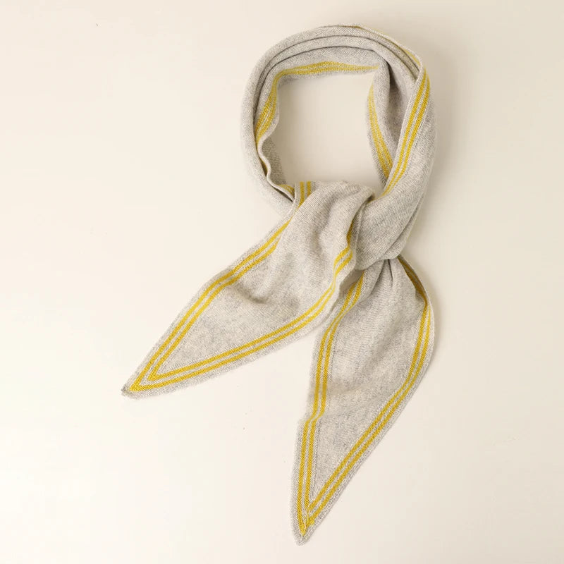 BAND05  - Sciarpa triangolare in maglia di cashmere puro al 100%