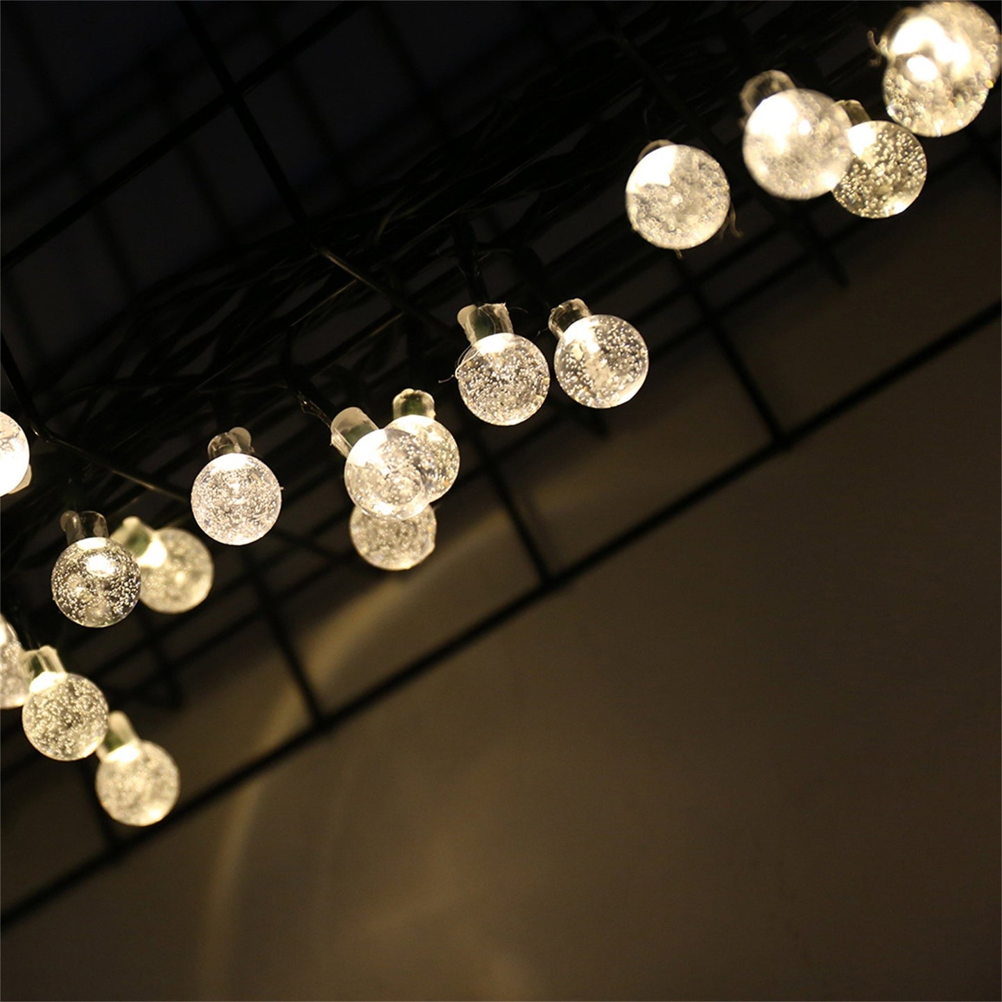OUTDB - Luci a sfera solari con bolle