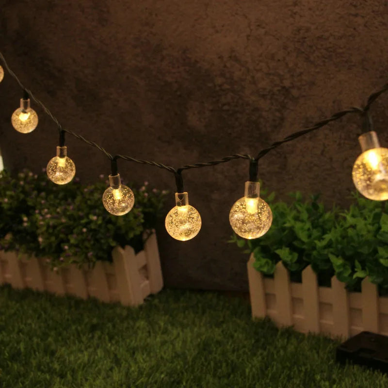 OUTDB - Luci a sfera solari con bolle