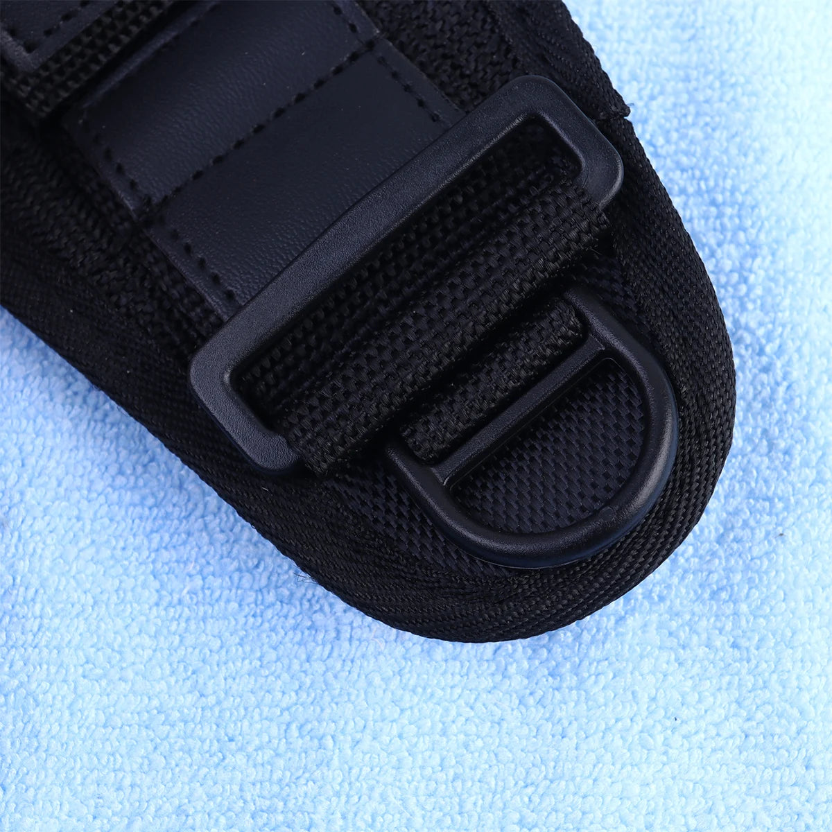 SNOR23 - Torcia subacquea da polso per pesca