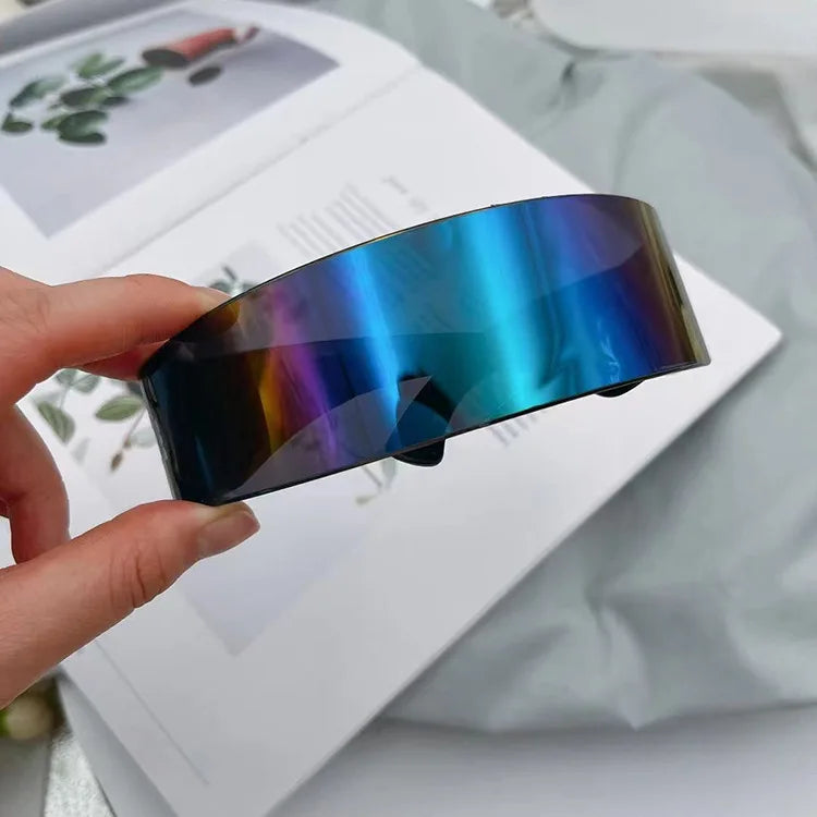 SUNG - Futuristico visiera stretta occhiali da sole da donna