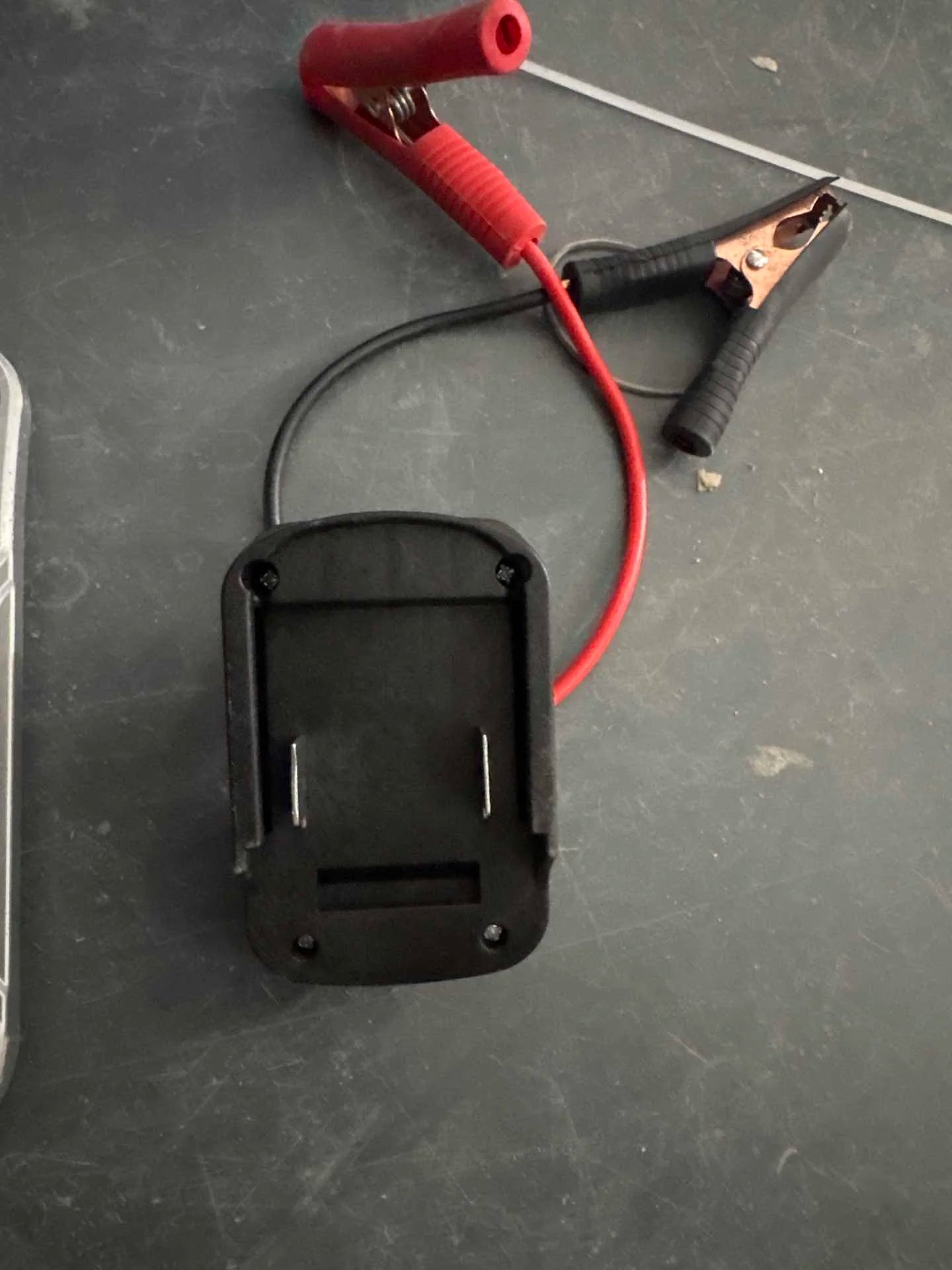 EXTRAS4 - Convertitore per batteria al litio per auto