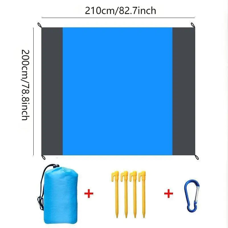 M06 - Camping mat with 4 foldable corner stakes, suitable for outdoor camping