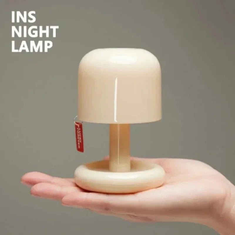 ILLUR - Mini lampada notturna a LED a forma di fungo