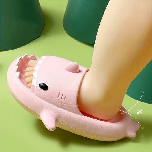 CIAB04 - Ciabatte a forma di squalo